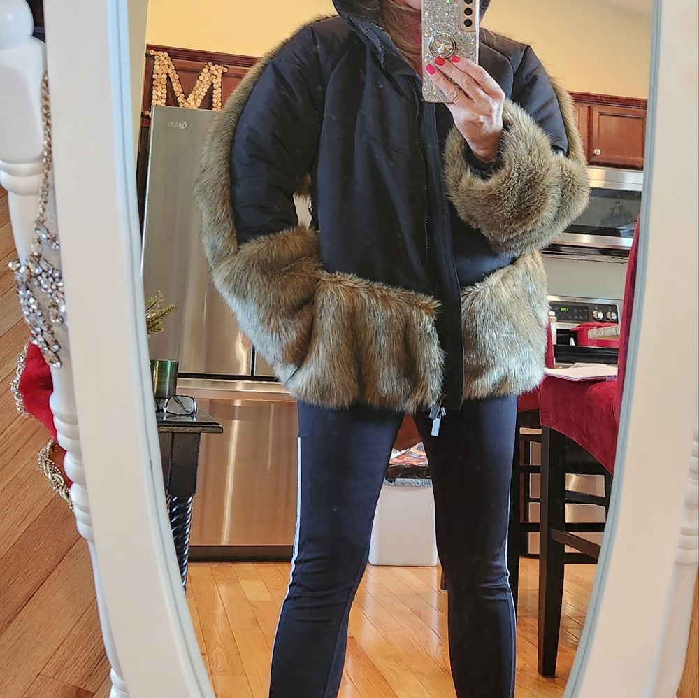 CUUUUTTTEE COAT! NWT - Picture 8 of 12